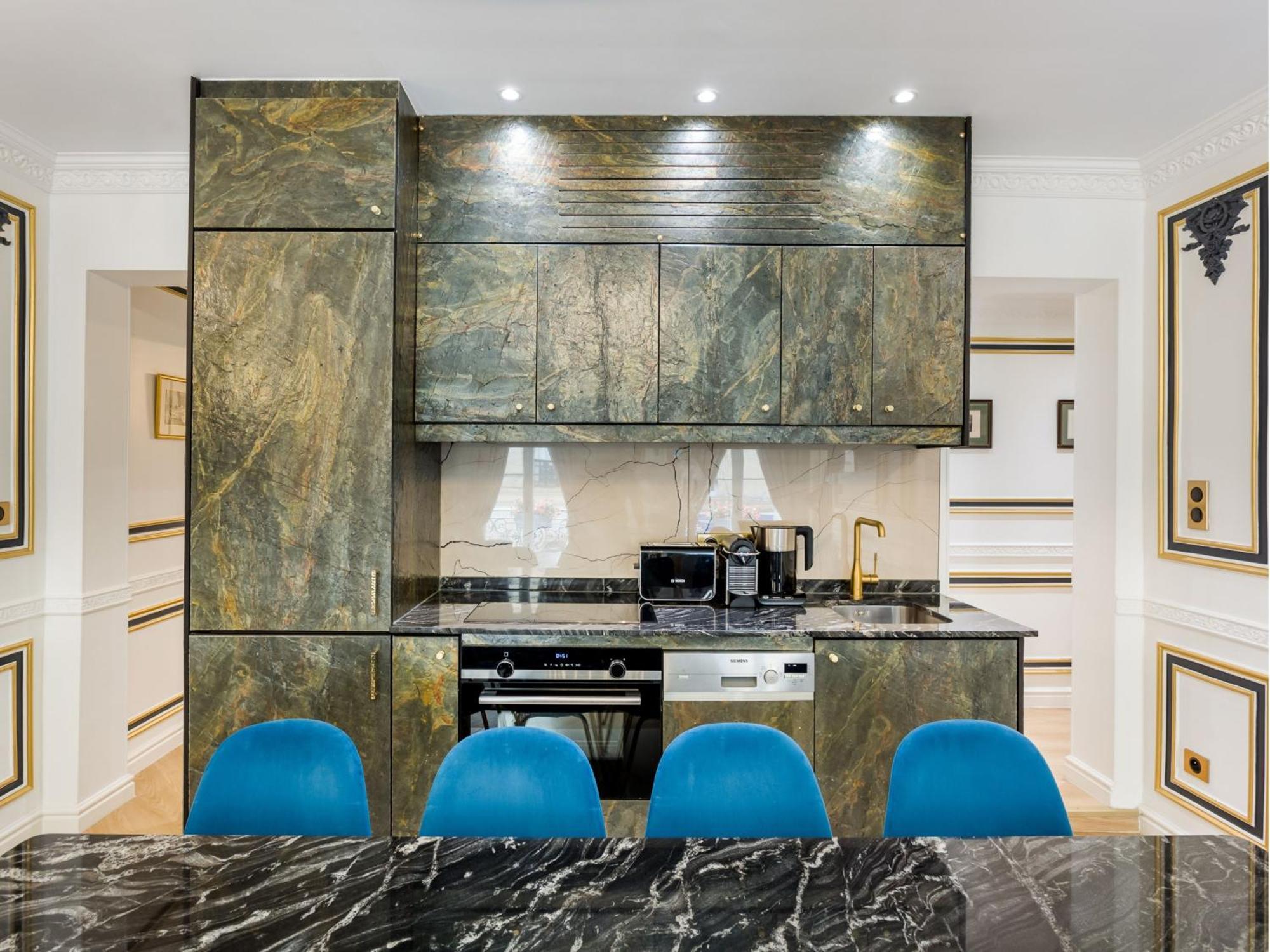 Merveil - Luxury -champs Elysees- Ponthieu I Paris