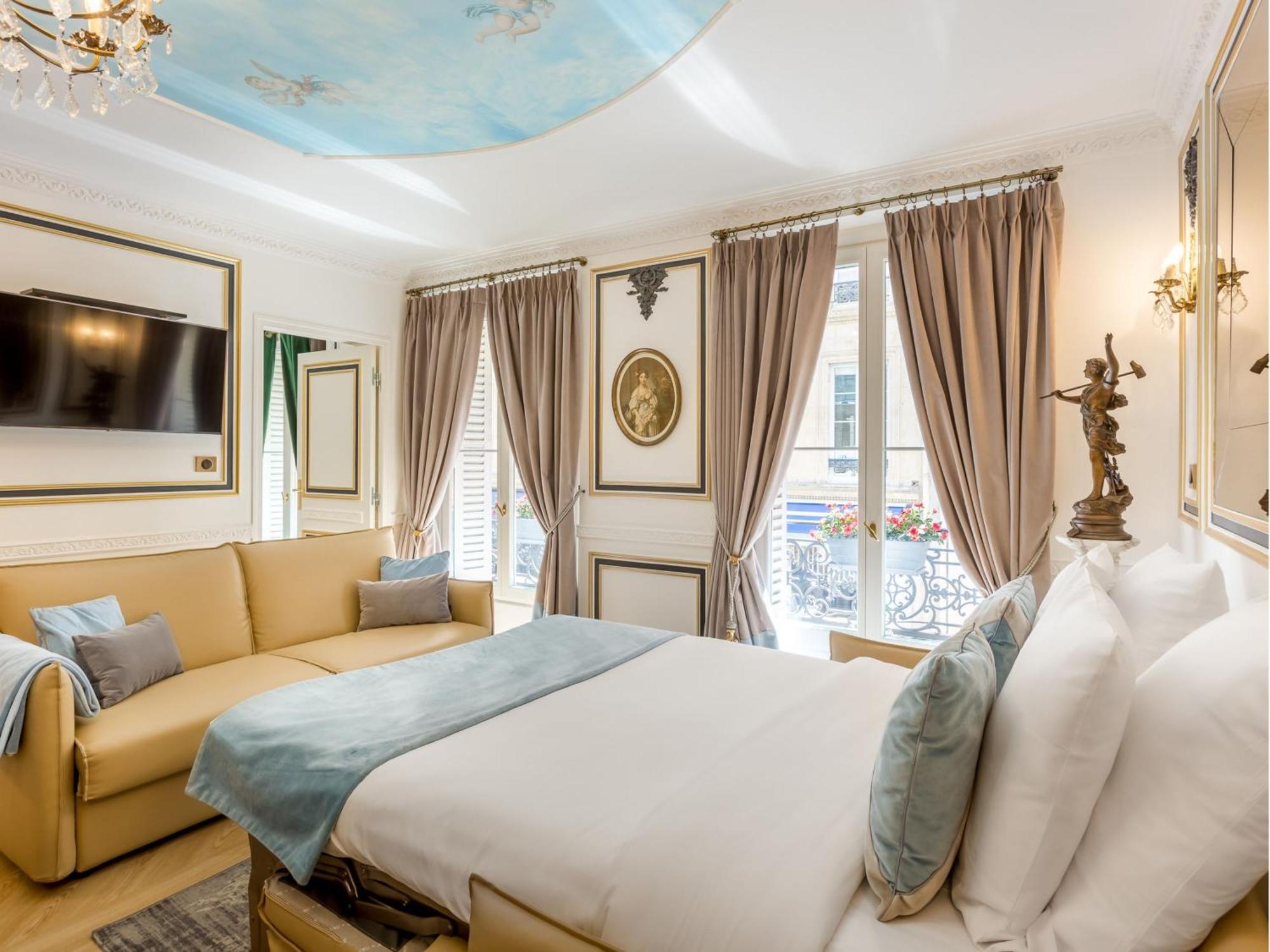 Merveil - Luxury -champs Elysees- Ponthieu I Parijs